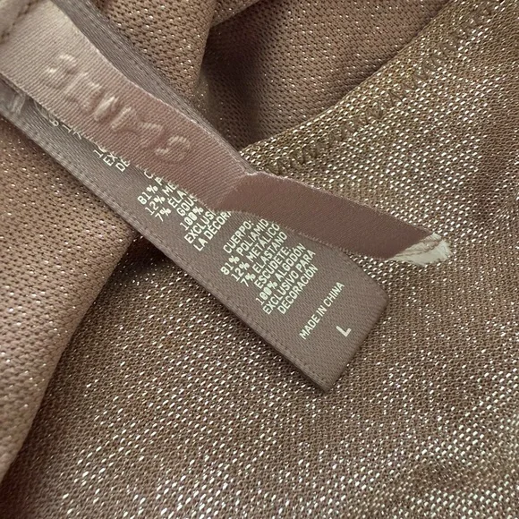 Skims shimmer long sleeve  bodysuit L - Picture 2 of 3